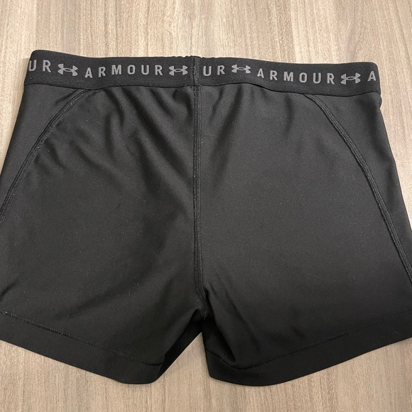 Under Armour compression heatgear - Picture 2 of 3